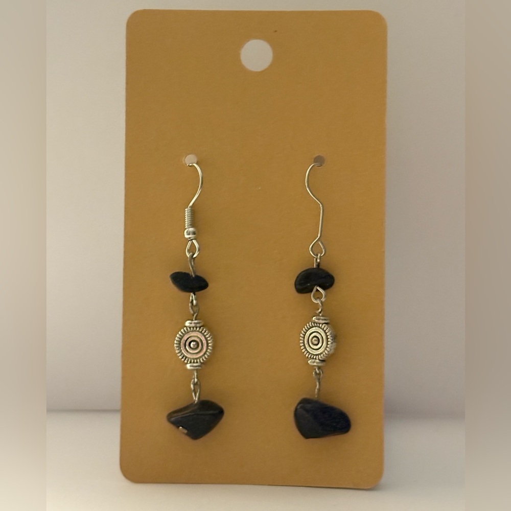 2/10 ✨Handmade Earrings
